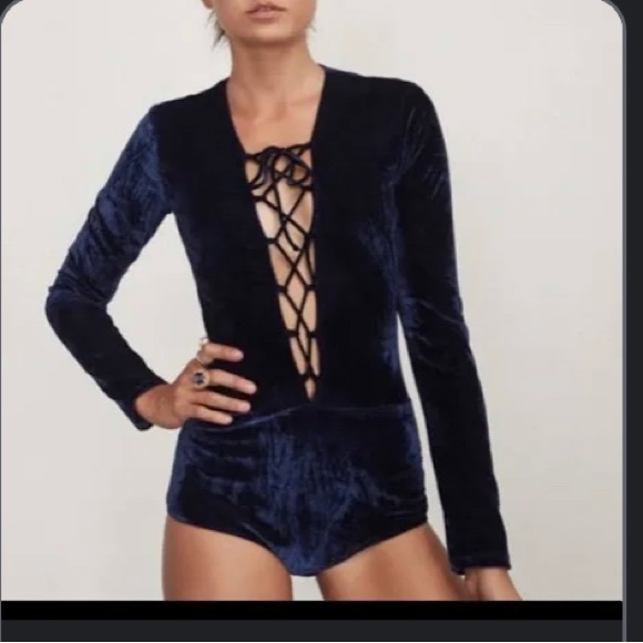 Velvet bodysuit - Picture 5 of 5